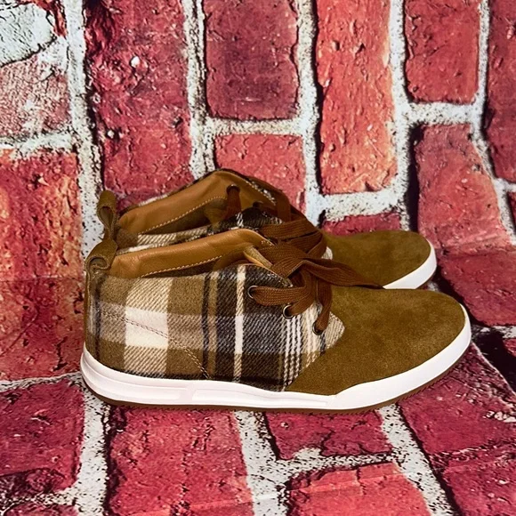 Coldwater Creek Shoes Coldwater Creek Cross Trail Sneakers By